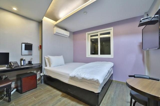 Daegu Gyeongbuk National University Wawa Motel Room photo